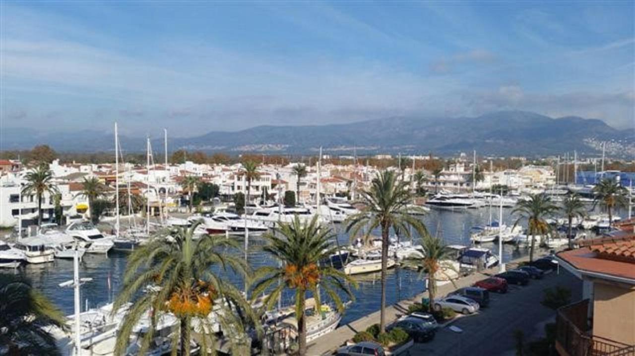 Estudio Vistas Marina Y Mar Ref 295 Empuriabrava Bagian luar foto