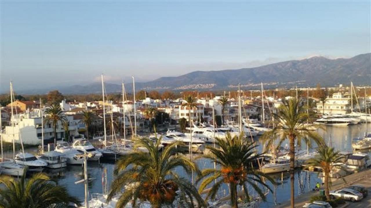 Estudio Vistas Marina Y Mar Ref 295 Empuriabrava Bagian luar foto